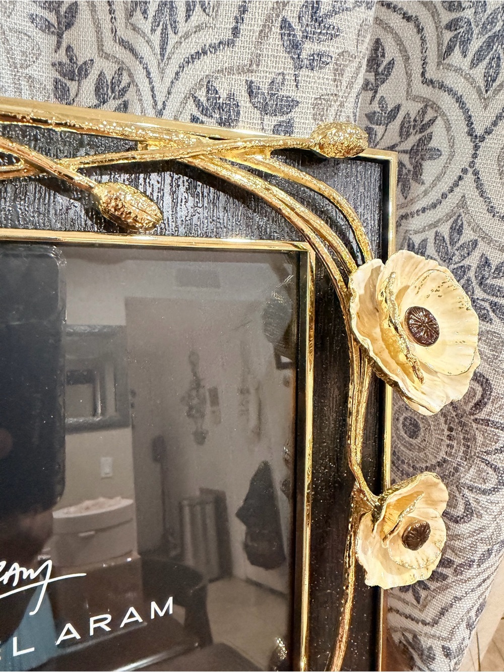 NEW.. MICHAEL ARAM ANEMONE 8X10 FRAME - Picture 3 of 12